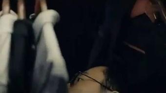 男生和女生上床视频