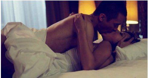 黄立行生理反应视频